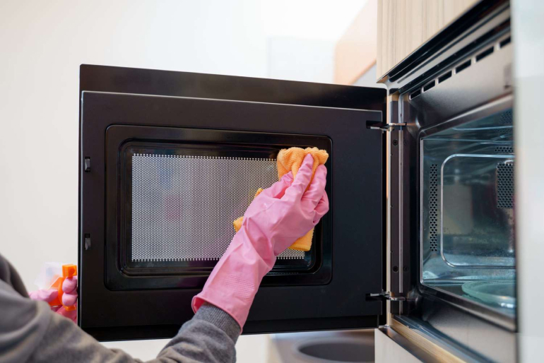 Microwave Cleaning
